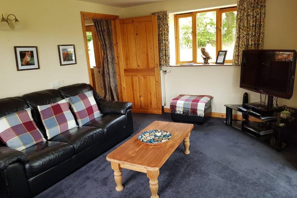 Rowan Cottages With Panoramic Views Of The Stiperstones And Walks On The Doorstep Shrewsbury Exterior photo