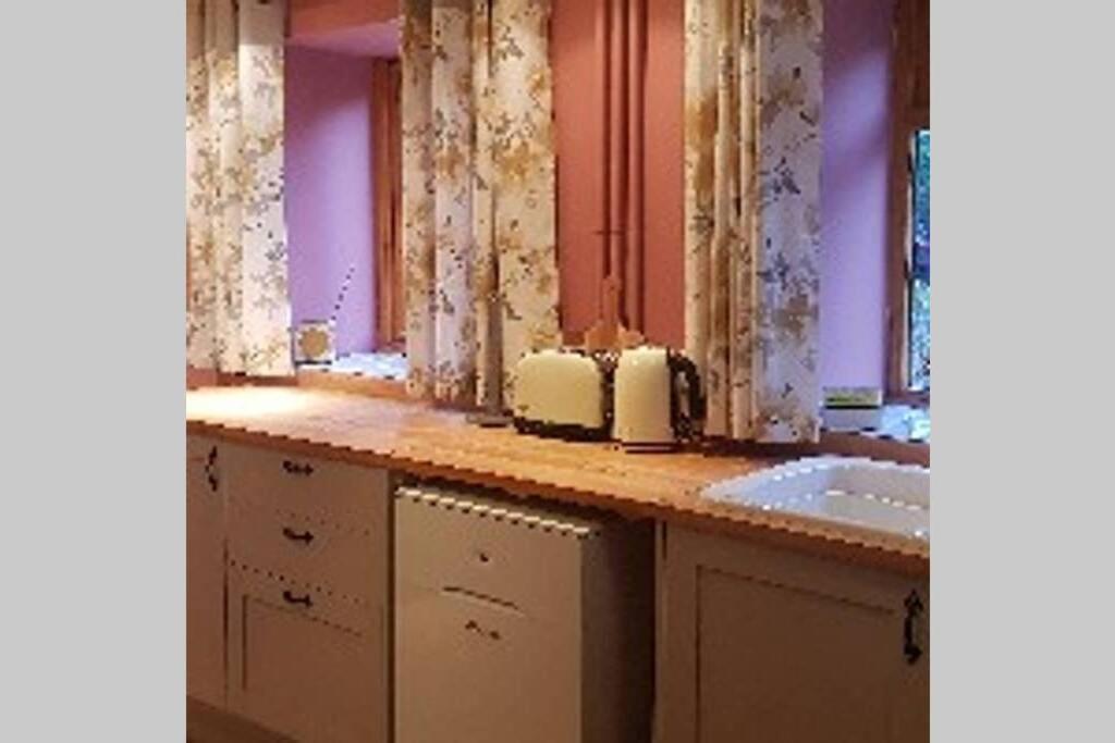 Rowan Cottages With Panoramic Views Of The Stiperstones And Walks On The Doorstep Shrewsbury Exterior photo