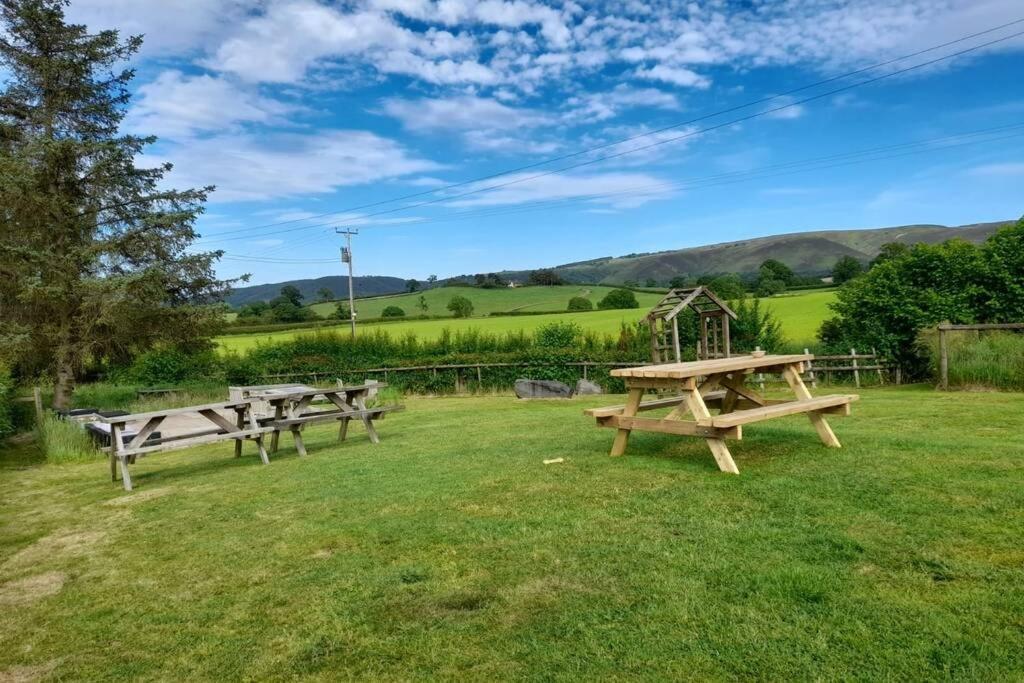 Rowan Cottages With Panoramic Views Of The Stiperstones And Walks On The Doorstep Shrewsbury Exterior photo