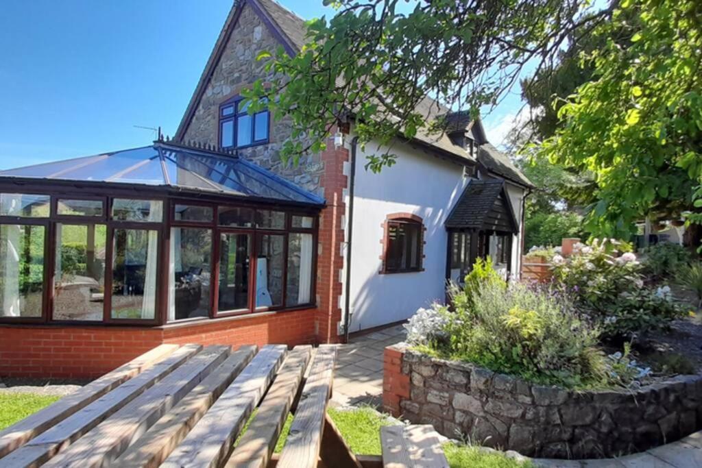 Rowan Cottages With Panoramic Views Of The Stiperstones And Walks On The Doorstep Shrewsbury Exterior photo